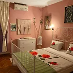 Dora Butterfly -For Max 5 People