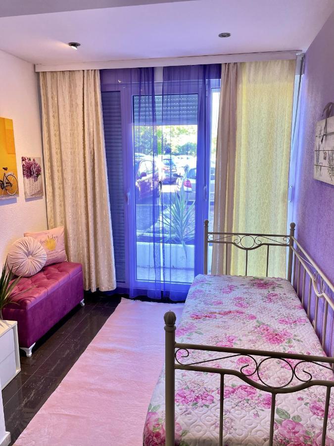 Apartment Dora Butterfly -for Max 5 People