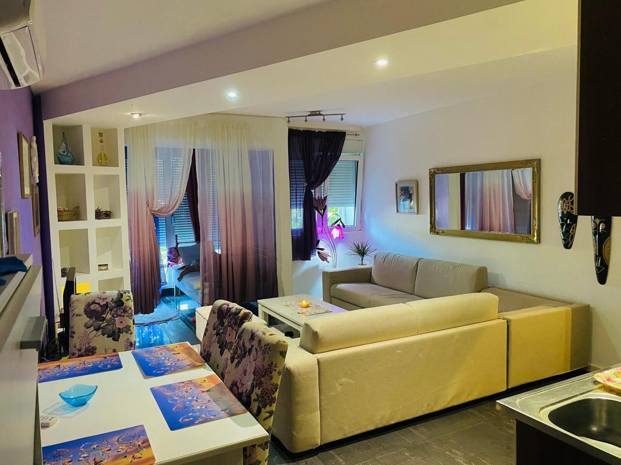 Apartment Dora Butterfly -for Max 5 People